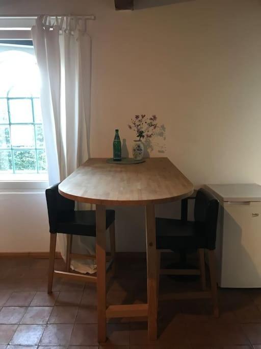 Idylle Unter Reet, Gemuetliche Ferienwohnug Apartment Haseldorf Exterior photo